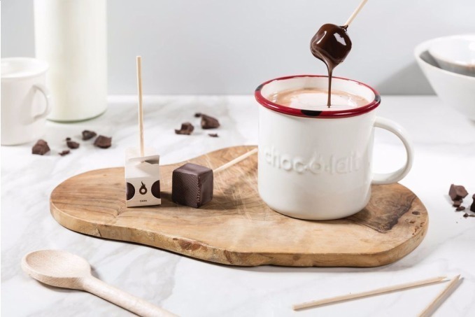 自宅で簡単ホットチョコレート「ショコレ」濃厚なベルギー産ガナッシュをミルクに溶かして｜写真2