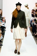 マーガレット ハウエル 2012-13年秋冬コレクション - ナチュラルな女性の美しさを惹き出す上品スタイル｜写真11