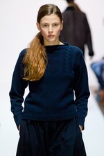 マーガレット ハウエル 2012-13年秋冬コレクション - ナチュラルな女性の美しさを惹き出す上品スタイル｜写真37