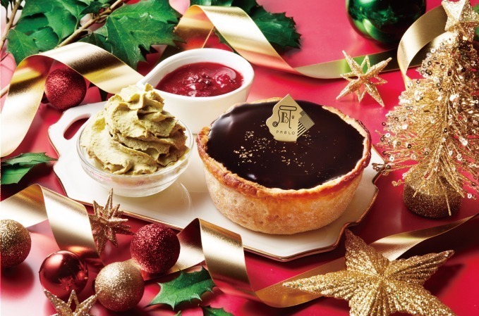 パブロのクリスマス限定チーズタルト、とろける濃厚ショコラ×甘酸っぱいベリーのハーモニー｜写真1