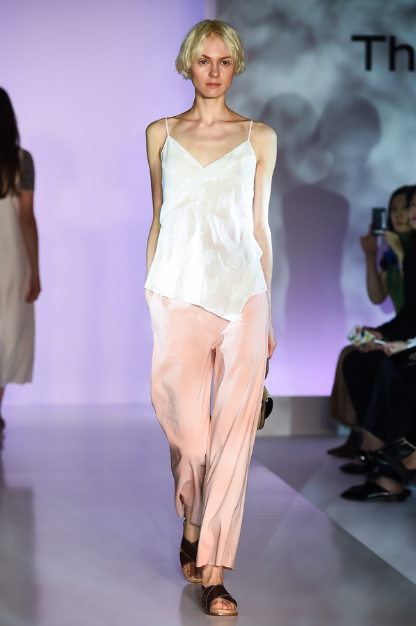 セオリー 2018年春<span>コレクション</span> - 写真21