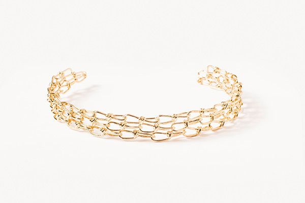 ザディグ エ ヴォルテール“ワイヤー”から着想を得たジュエリー、仏アーティストとコラボ