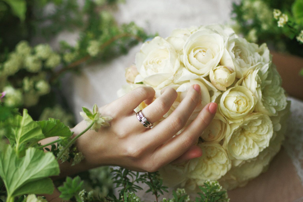 ブライダルリング｜植物がモチーフ「ナチュア & ニコライ バーグマン」初のブライダルジュエリー専門店、阪急うめだ本店に