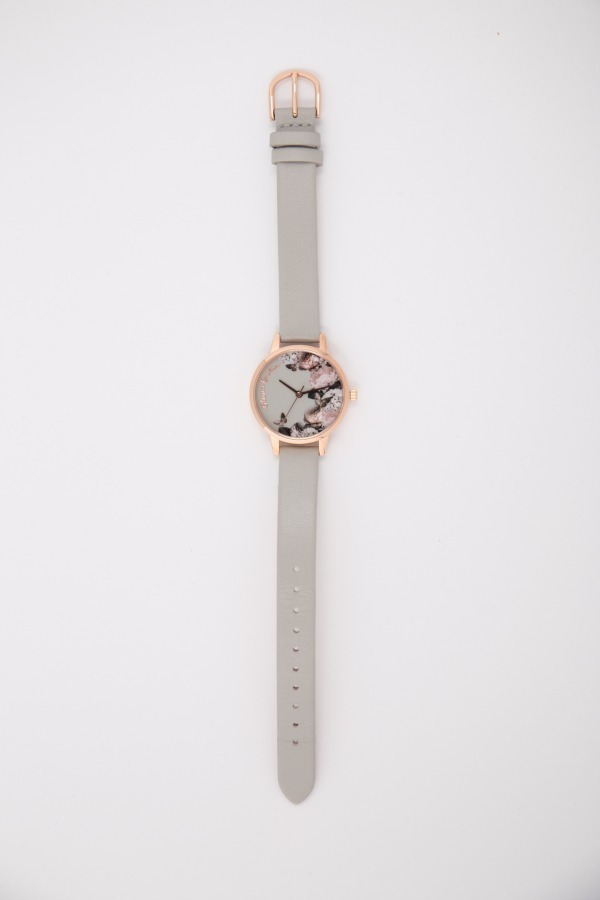 オリビア・バートンのクリスマス限定腕時計、ローズゴールド輝くフラワーモチーフ｜写真8
