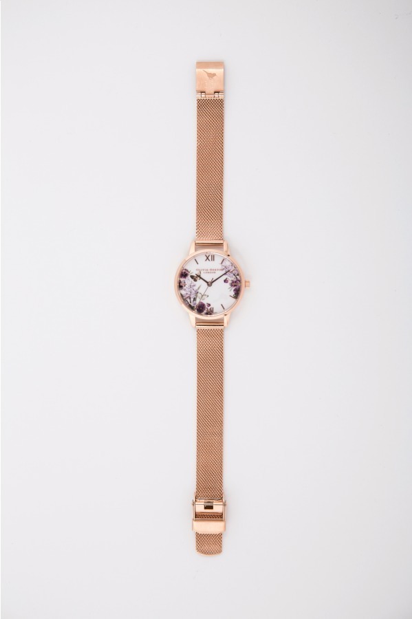 オリビア・バートンのクリスマス限定腕時計、ローズゴールド輝くフラワーモチーフ｜写真9