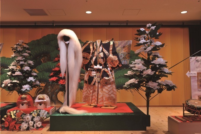 「歌舞伎の世界展」西武池袋本店で開催、衣装の展示から舞台に上がれる体感型コンテンツも充実｜写真3