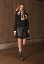 レッド ヴァレンティノ 18年プレフォールコレクション - クラシックな英国ガールにアニマル柄を融合｜写真10