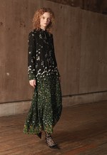 レッド ヴァレンティノ 18年プレフォールコレクション - クラシックな英国ガールにアニマル柄を融合｜写真28