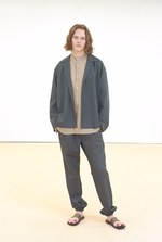 オーラリー 2018年春夏メンズコレクション - 毎日着る服だから、上質で着心地のいいものを｜写真2