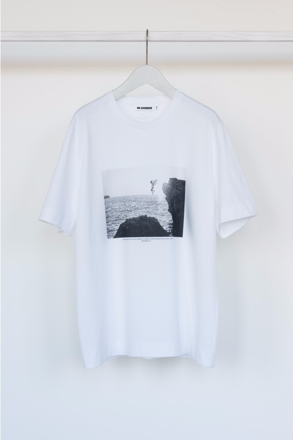 ジル・サンダー×マリオ・ソレンティのコラボTシャツ、世界遺産で撮影された写真をプリント｜写真2
