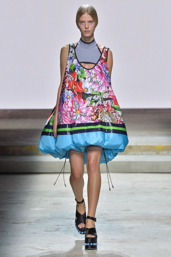 メアリー カトランズ(Mary Katrantzou) 2018年春夏ウィメンズコレクション  - 写真4