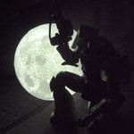 ワイヤレス3Dムーンライト 写真2/5｜3Dプリンターで月を再現、ワイヤレスLED照明「ムーン