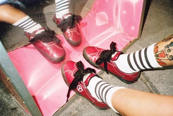X-girl×VANS×メイドミーのコラボスニーカー、レザーアッパーに厚底 