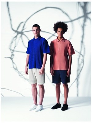 オム プリッセ イッセイ ミヤケ(HOMME PLISSÉ ISSEY MIYAKE) 2018年春夏メンズコレクション  - 写真20