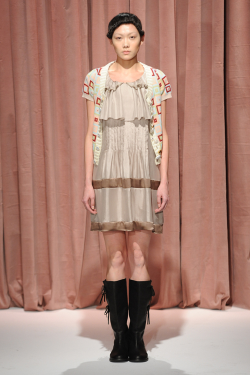 スナオクワハラ 2012-13年秋冬 <span>コレクション</span> - 写真16