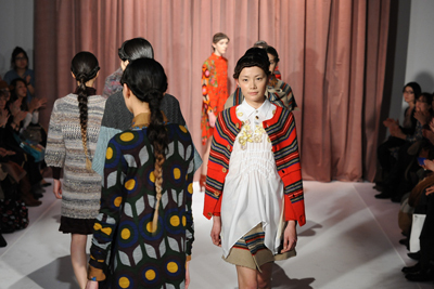 2012-13年秋冬東京コレクション｜スナオクワハラ 2012-13年秋冬コレクション - 温かみ溢れるノスタルジックでキュートなスタイル