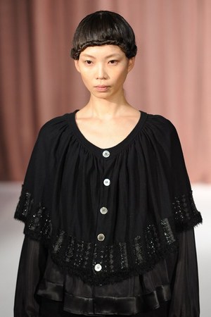 スナオクワハラ 2012-13年秋冬コレクション - 温かみ溢れるノスタルジックでキュートなスタイル｜写真36