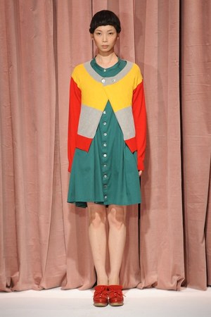 スナオクワハラ 2012-13年秋冬コレクション - 温かみ溢れるノスタルジックでキュートなスタイル｜写真50