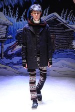 ファクトタム 2012-13年秋冬コレクション - 心地よいアイテムのレイヤードでつくる温かみのあるスタイル｜写真41