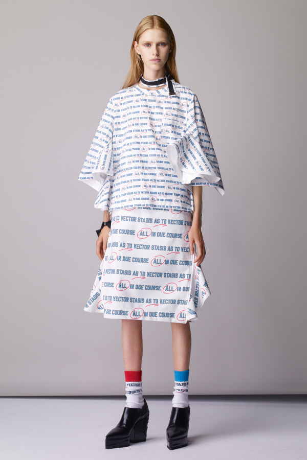 POP UP>【sacai,TOGA】唯一無二のドッキングアイテム！｜【公式