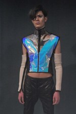 ユイマ ナカザト 2012-13年秋冬コレクションでメルセデスベンツファッションウィーク東京が開幕｜写真3