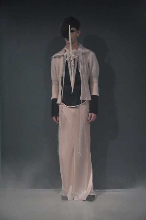 ユイマナカザト(YUIMA NAKAZATO) 2012-13年秋冬 メンズコレクション  - 写真15