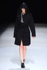 カミシマチナミ 2012-13年秋冬コレクション - 春へ向けた生命力溢れる力強さを鮮やかに描き出す｜写真50
