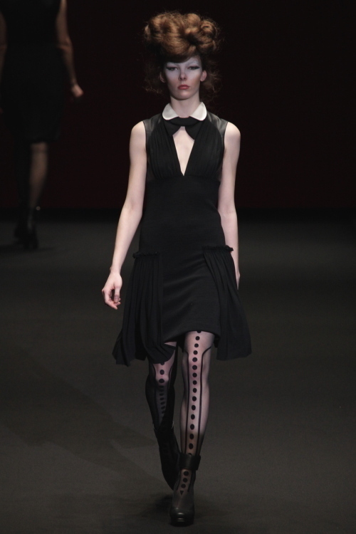 ヒロコ コシノ(HIROKO KOSHINO) 2012-13年秋冬 ウィメンズコレクション シルエット - 写真11