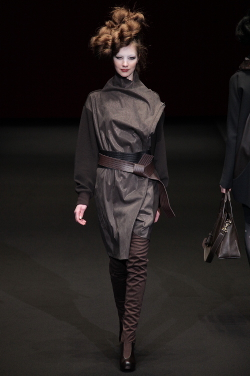 ヒロコ コシノ(HIROKO KOSHINO) 2012-13年秋冬 ウィメンズコレクション シルエット - 写真23