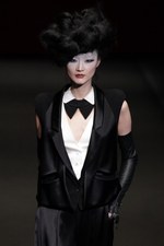 ヒロコ コシノ 2012-13年秋冬コレクション - 日本を代表するデザイナー三姉妹でフィナーレを祝福｜写真2