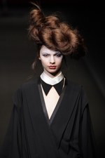 ヒロコ コシノ 2012-13年秋冬コレクション - 日本を代表するデザイナー三姉妹でフィナーレを祝福｜写真8