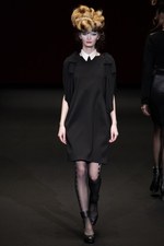 ヒロコ コシノ 2012-13年秋冬コレクション - 日本を代表するデザイナー三姉妹でフィナーレを祝福｜写真18