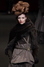 ヒロコ コシノ 2012-13年秋冬コレクション - 日本を代表するデザイナー三姉妹でフィナーレを祝福｜写真44