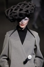 ヒロコ コシノ 2012-13年秋冬コレクション - 日本を代表するデザイナー三姉妹でフィナーレを祝福｜写真58