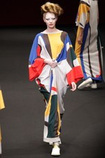 ヒロコ コシノ 2012-13年秋冬コレクション - 日本を代表するデザイナー三姉妹でフィナーレを祝福｜写真66