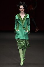 ヒロコ コシノ 2012-13年秋冬コレクション - 日本を代表するデザイナー三姉妹でフィナーレを祝福｜写真85