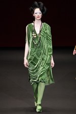 ヒロコ コシノ 2012-13年秋冬コレクション - 日本を代表するデザイナー三姉妹でフィナーレを祝福｜写真92