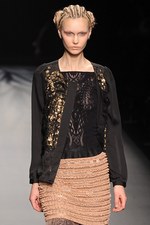 ソマルタ(SOMARTA) 2012-13年秋冬コレクション - 母親のような力強く優しい女性像｜写真15