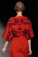 ソマルタ(SOMARTA) 2012-13年秋冬コレクション - 母親のような力強く優しい女性像｜写真40