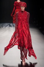 ソマルタ(SOMARTA) 2012-13年秋冬コレクション - 母親のような力強く優しい女性像｜写真55