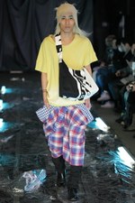 エトヴァス ボネゲ 2012-13年秋冬コレクション　- "1/2"をテーマにした次世代ファッション｜写真16