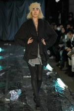 エトヴァス ボネゲ 2012-13年秋冬コレクション　- "1/2"をテーマにした次世代ファッション｜写真24