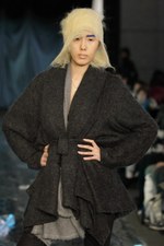 エトヴァス ボネゲ 2012-13年秋冬コレクション　- "1/2"をテーマにした次世代ファッション｜写真25