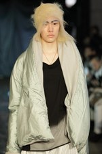 エトヴァス ボネゲ 2012-13年秋冬コレクション　- "1/2"をテーマにした次世代ファッション｜写真27