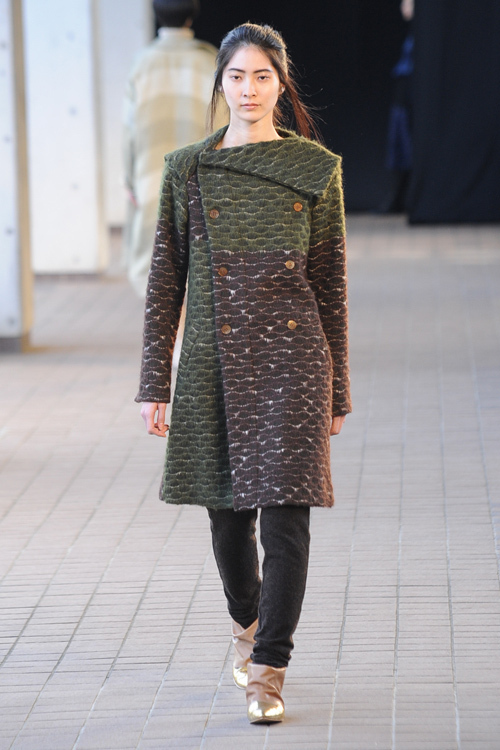 matohu(まとふ) 2013年秋冬コレクション - 簡素さに潜む豊かな時間の 