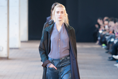 2012-13年秋冬東京コレクション｜matohu(まとふ) 2013年秋冬コレクション - 簡素さに潜む豊かな時間の流れという「やつし」の美