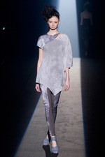 エー ディグリー ファーレンハイト 2012-13年秋冬コレクション - 強さを秘めた美しさを繊細に表現｜写真15