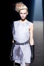 エー ディグリー ファーレンハイト 2012-13年秋冬コレクション - 強さを秘めた美しさを繊細に表現｜写真17