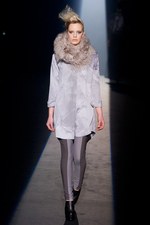 エー ディグリー ファーレンハイト 2012-13年秋冬コレクション - 強さを秘めた美しさを繊細に表現｜写真19