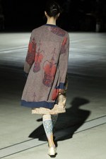 インプロセス 2012-13年秋冬コレクション - アーバンテイストと遊牧民スタイルの融合｜写真17